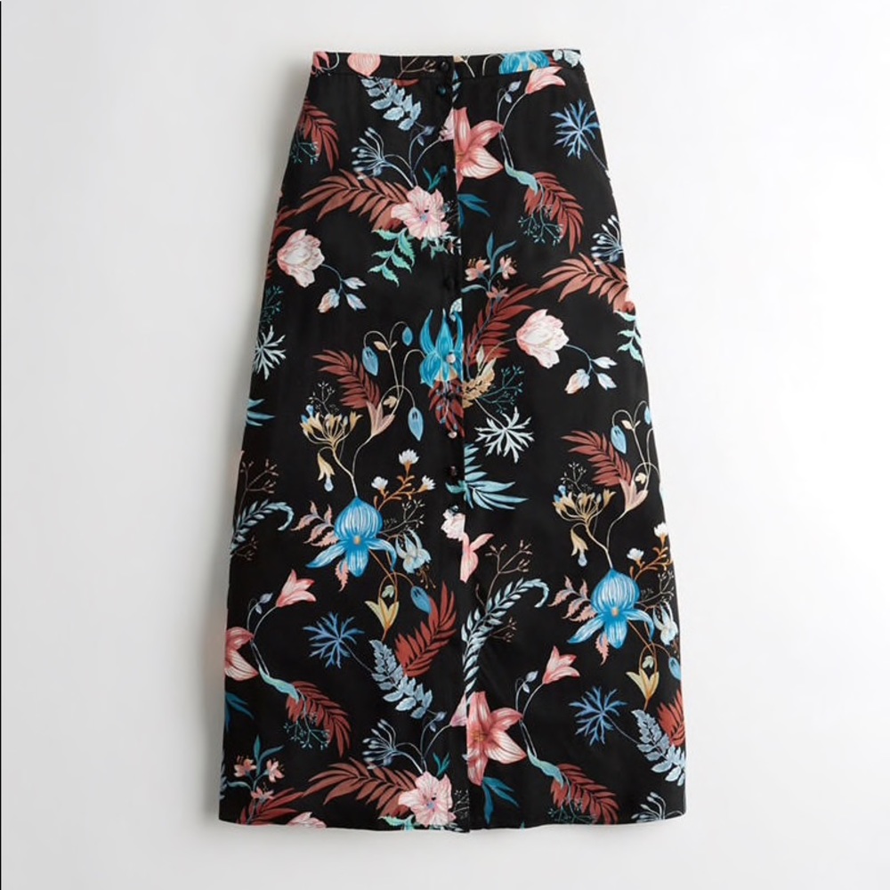 Ultra High-Rise Midi Skirt